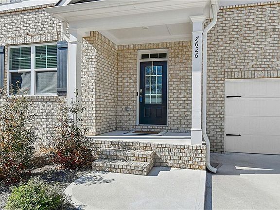 2nd image of 7626 Jennadee Dr