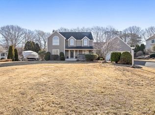 22 Hillview Ln, Plymouth, MA 02360