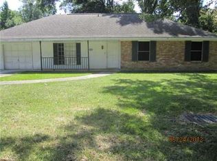 311 Desoto Dr, Luling, LA 70070
