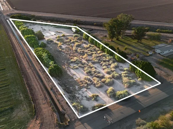 2465 Meloland Rd #1, El Centro, CA 92243