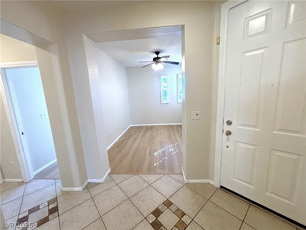 2 bed, 2.0 bath, 1432 sqft, $1,950 — Photo 4