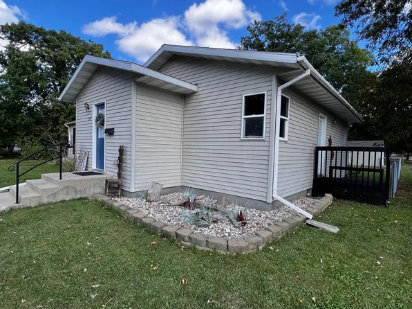 222 Saint Paul Ave S, Thief River Falls, MN 56701