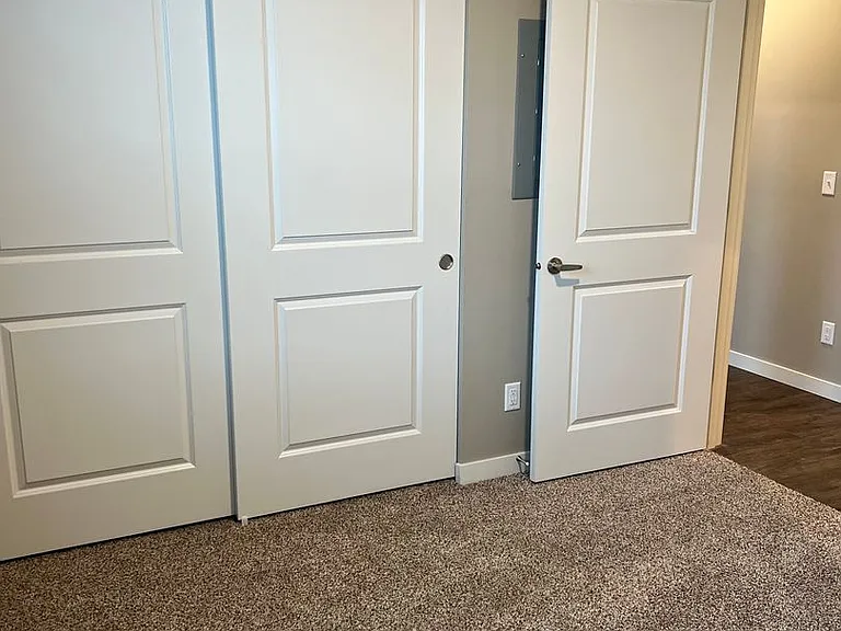Eagle Pointe Apartments- Resort-Style Living in Albany — Photo 99
