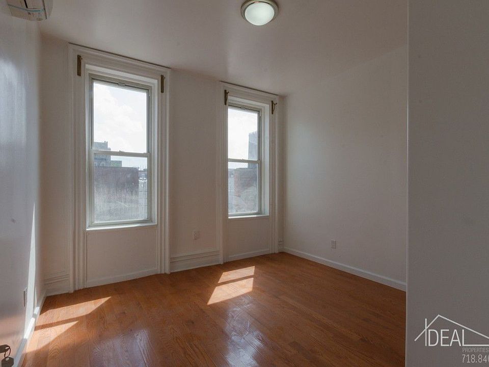 1st image of 135 14th St #2