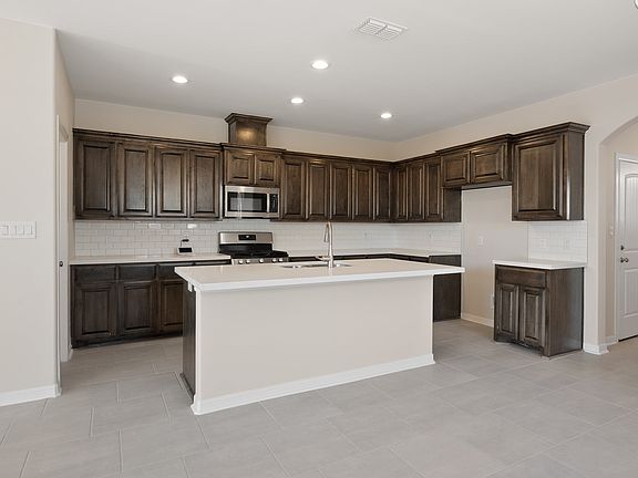 3rd image of 3917 Highland Ave