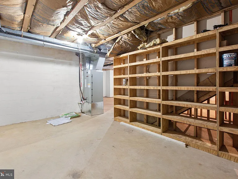 1011 Charles St #C — Photo 47