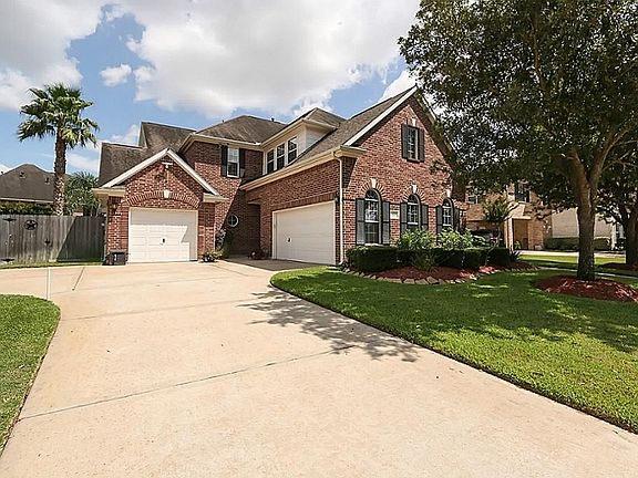 2nd image of 11814 Tilbury Woods Ln