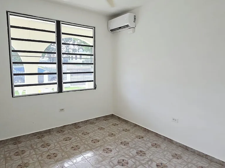 Carr #2 Urb. Villa Avelina — Photo 39