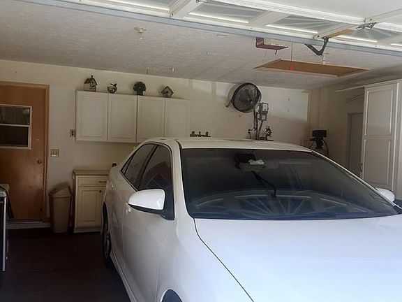 2nd image of 6157 E Calico Ln