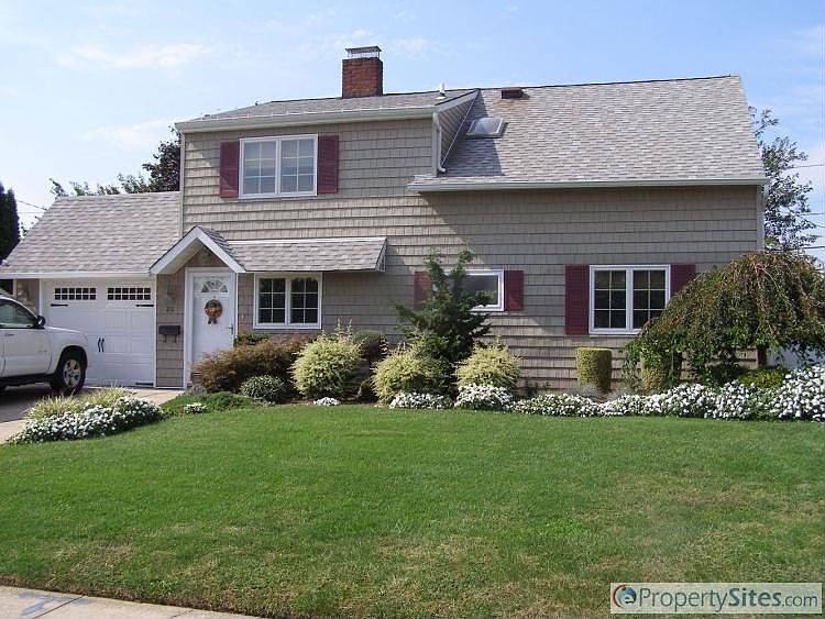 1st image of 26 Harmony Ln