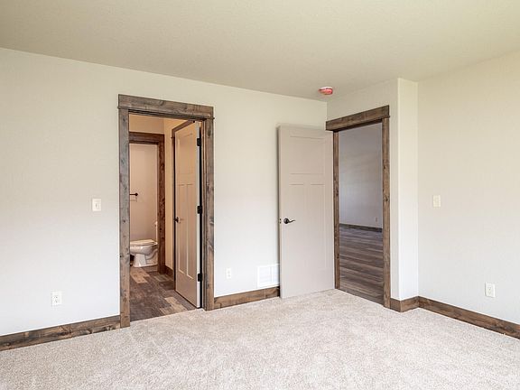 5th image of 5656 Lonesome Dove Ln