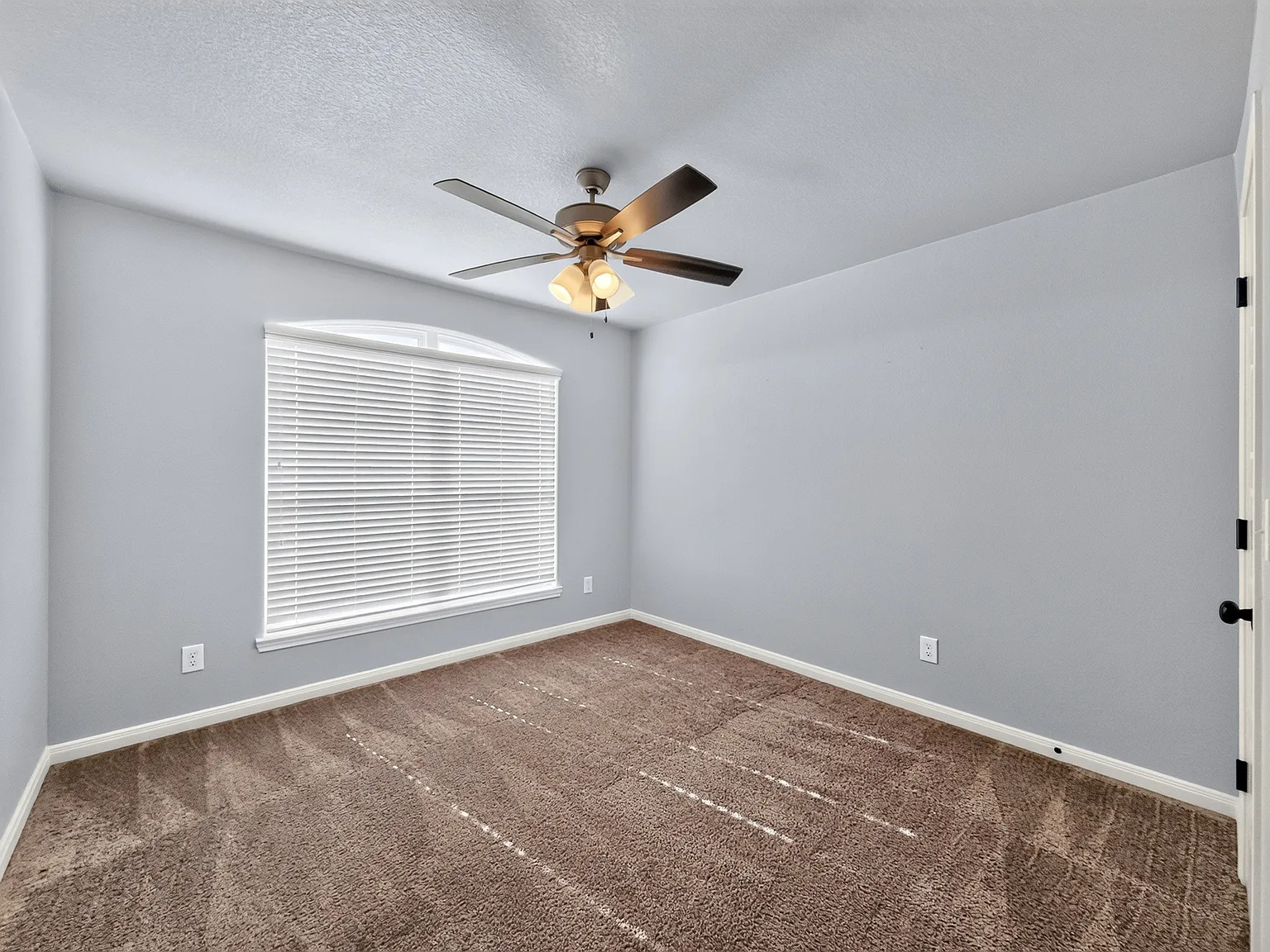 329 Shadbush Drive - 1 — Photo 3