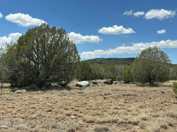 3590 W Hillcrest Dr, Williams, AZ 86046