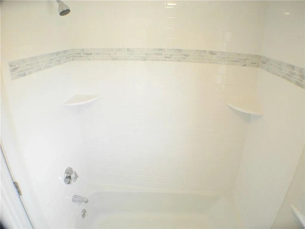 2 bed, 1506 sqft, $2,550 — Photo 3