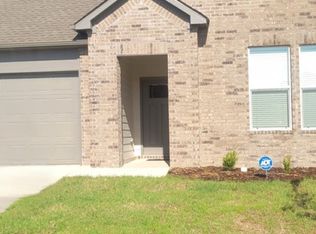 620 Riley Ln, Maumelle, AR 72113