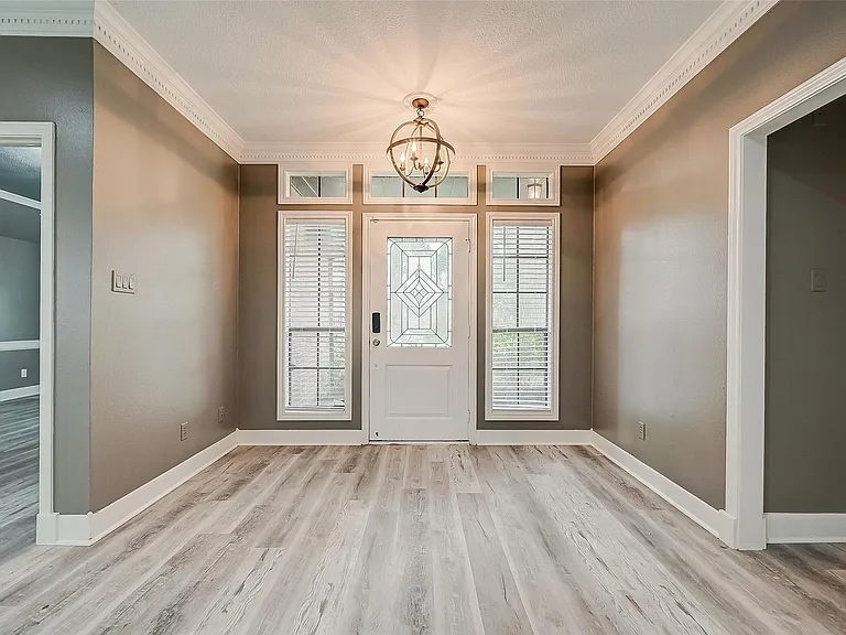 22114 Rockchester Dr — Photo 8