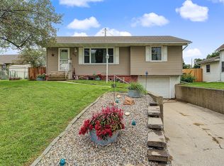 525 5th St, Nevada, IA 50201