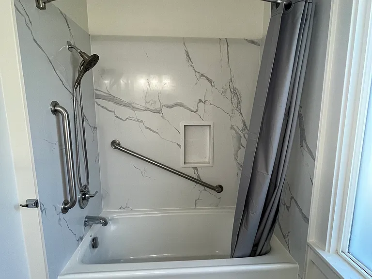 529 Stannage Ave — Photo 12