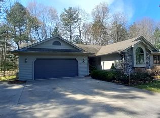 5148 E Huron Breeze Dr, Au Gres, MI 48703