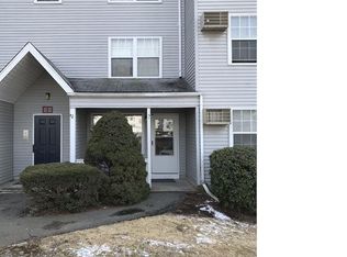 89 Coleman St APT 212, West Haven, CT 06516