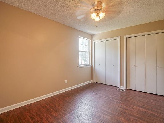 5th image of 1210 Westridge Ct