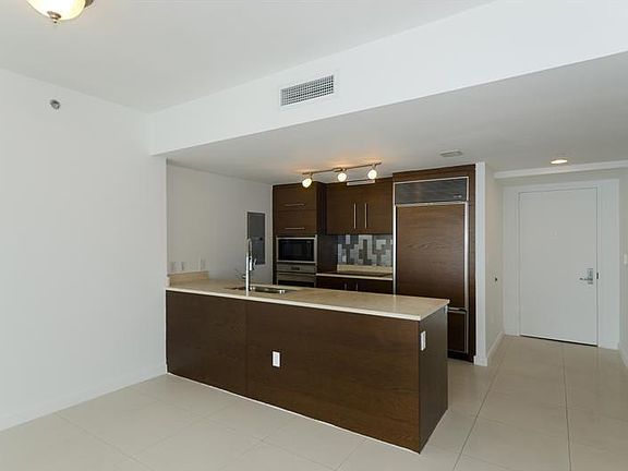 4th image of 465 Brickell Ave APT 4403