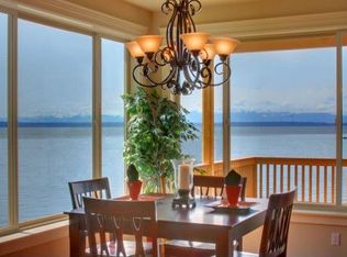 12204 Possession Ln, Edmonds, WA 98026