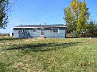 642 N Wild Rose Rd, Hershey, NE 69143