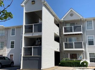 927 Emery Rd APT C204, Lawrence, KS 66044