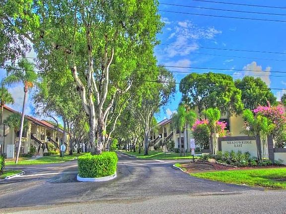 4th image of 1905 SW 15th St APT 3