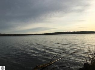 4771 S Skyline Dr, Cedar, MI 49621