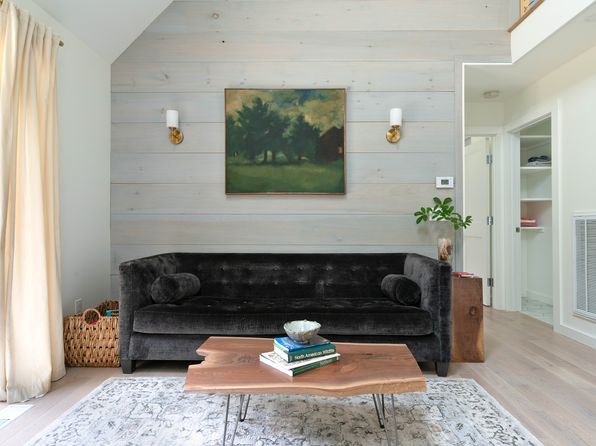 (undisclosed Address)