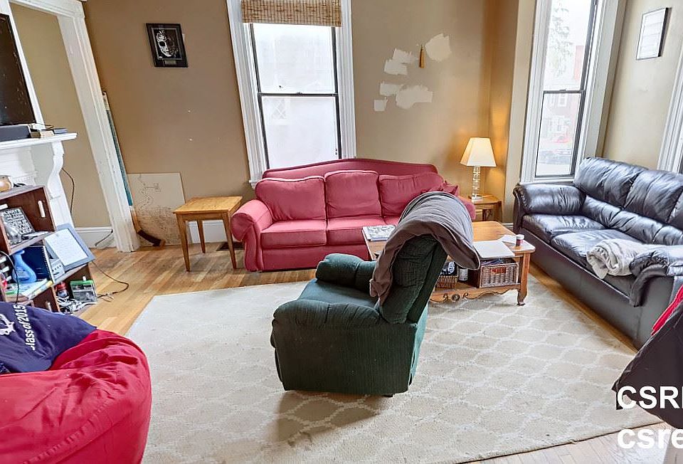 12 Saunders St. Boston (Allston) Shared Unit Photo 6