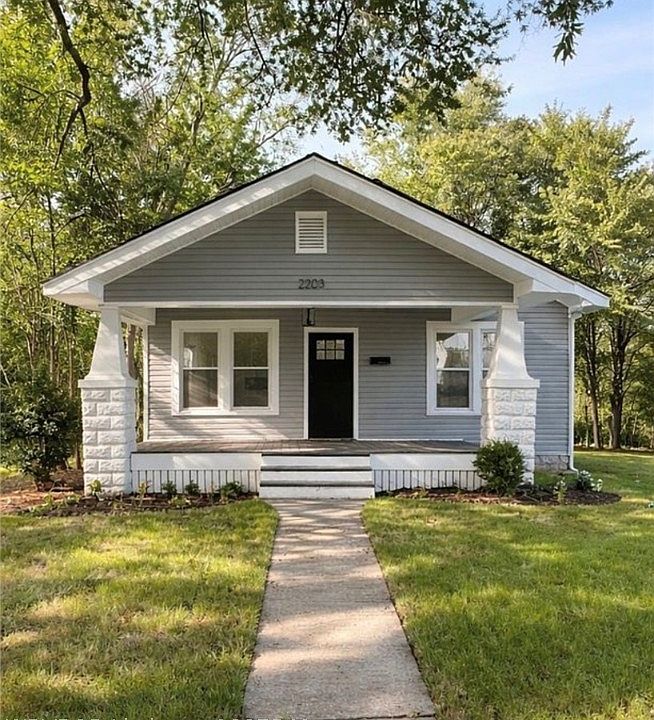 1st image of 2203 S M St