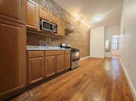 848 Hart St, Brooklyn, NY