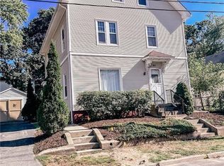 61 Morris Ave, Pawtucket, RI 02860