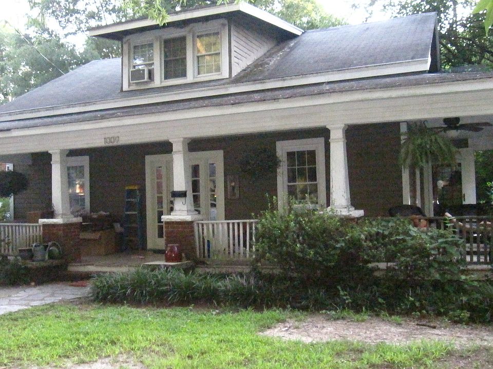 1st image of 1009 Oakland Ave