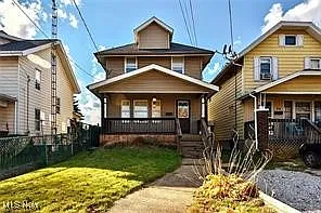 1219 Dueber Ave SW photo 1