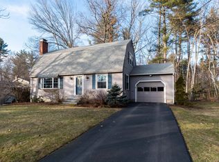 9 Jackson Dr, Hooksett, NH 03106