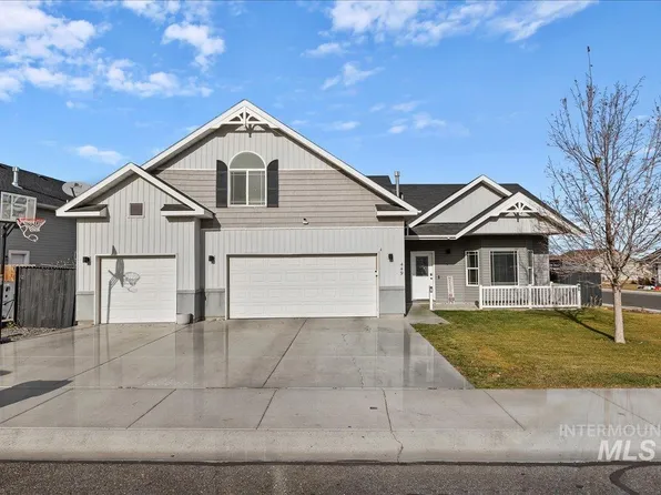 449 Feather Ave, Twin Falls, ID 83301