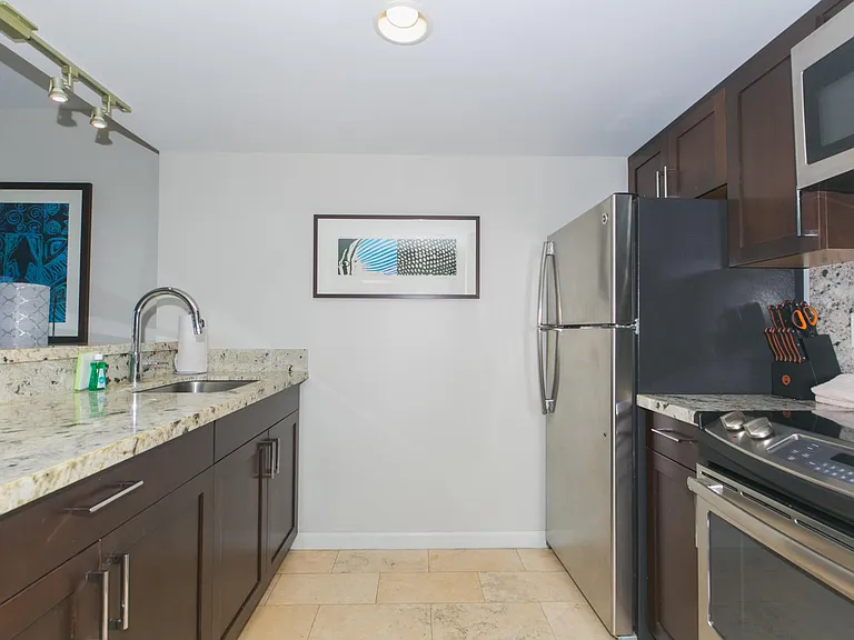 1777 Ala Moana Blvd #2217 — Photo 8