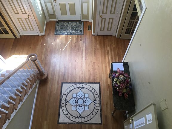 2nd level overlook to foyer