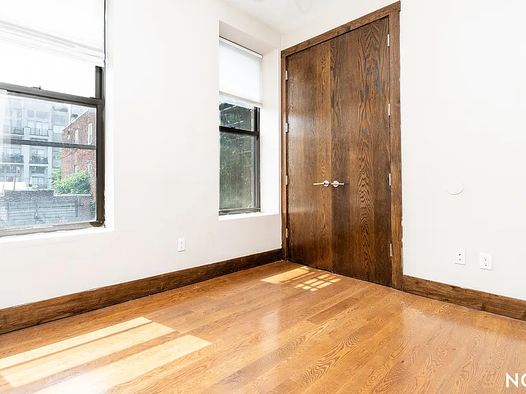77 Steuben St #3L — Photo 9