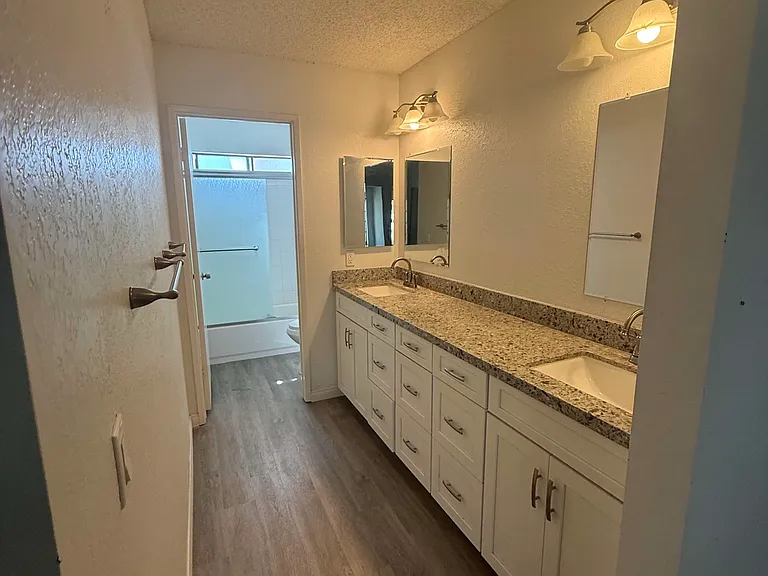 4064 Crystal Dawn Ln #102 — Photo 10