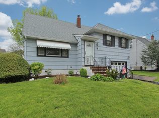 8 Mendell Ave, Cranford, NJ 07016