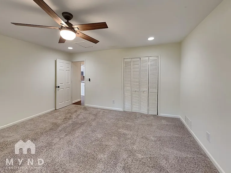 305 Franklin Rd — Photo 12
