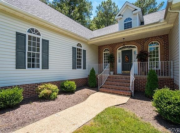 4th image of 4813 Nairn Ln