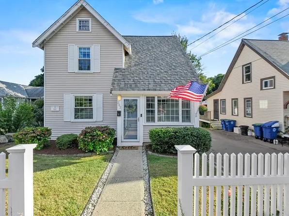 282 Pond St, Braintree, MA 02184