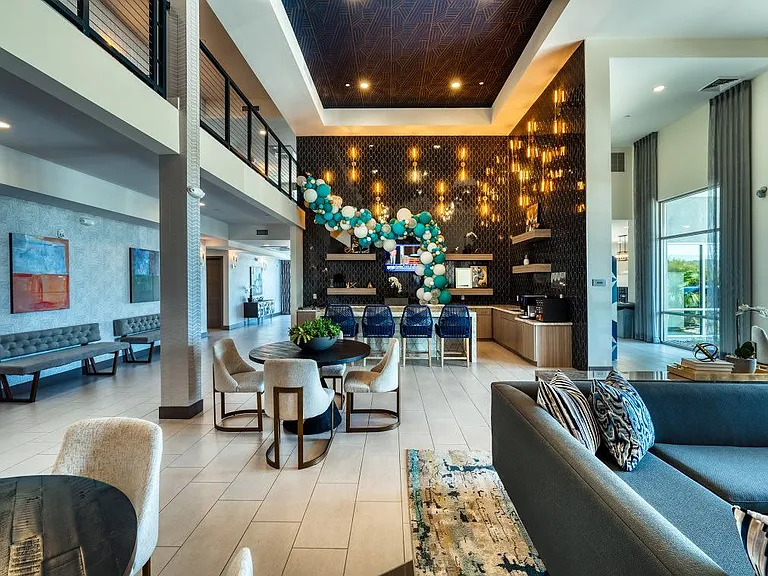 Cuvee Apartments — Photo 27