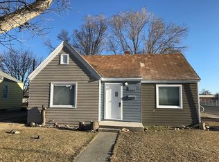 105 Carmon Ave, Lovell, WY 82431